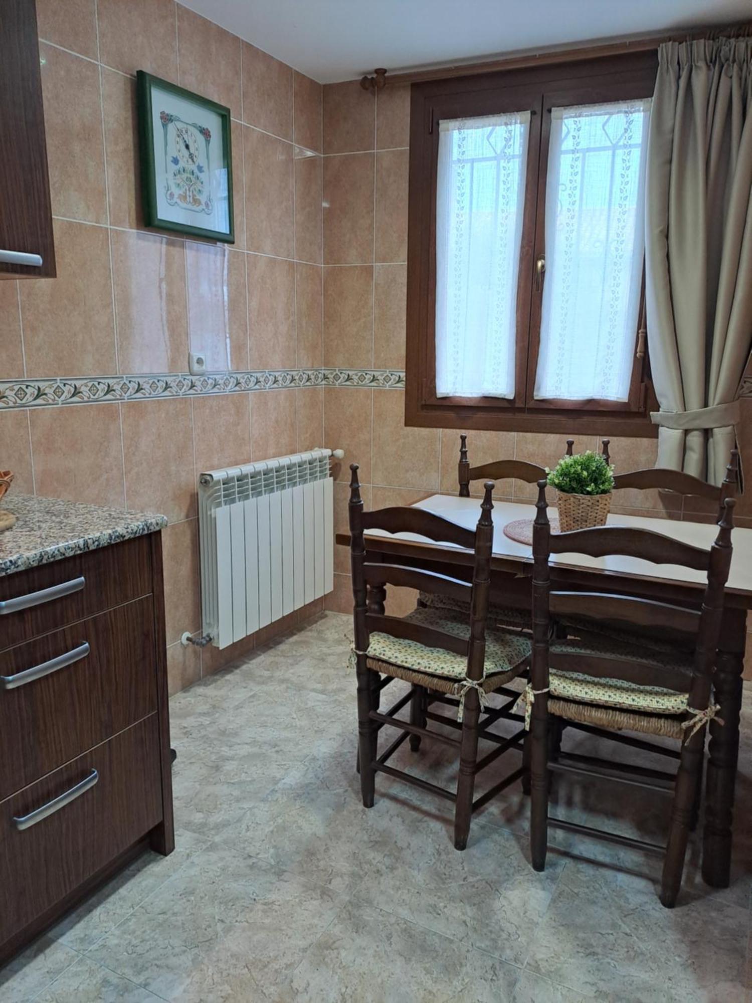 Casa Rural Torreblanca Urroz Dış mekan fotoğraf