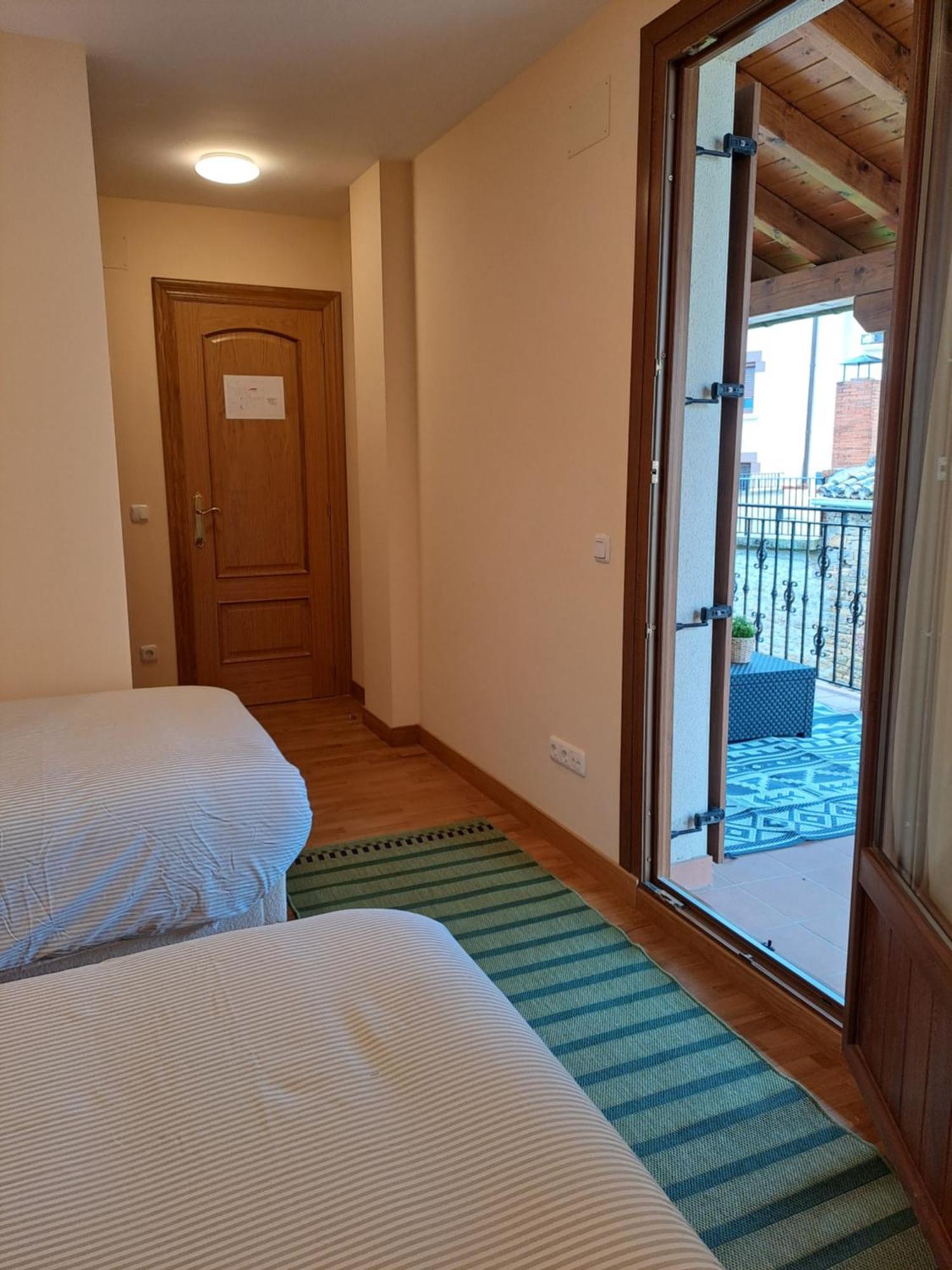 Casa Rural Torreblanca Urroz Dış mekan fotoğraf